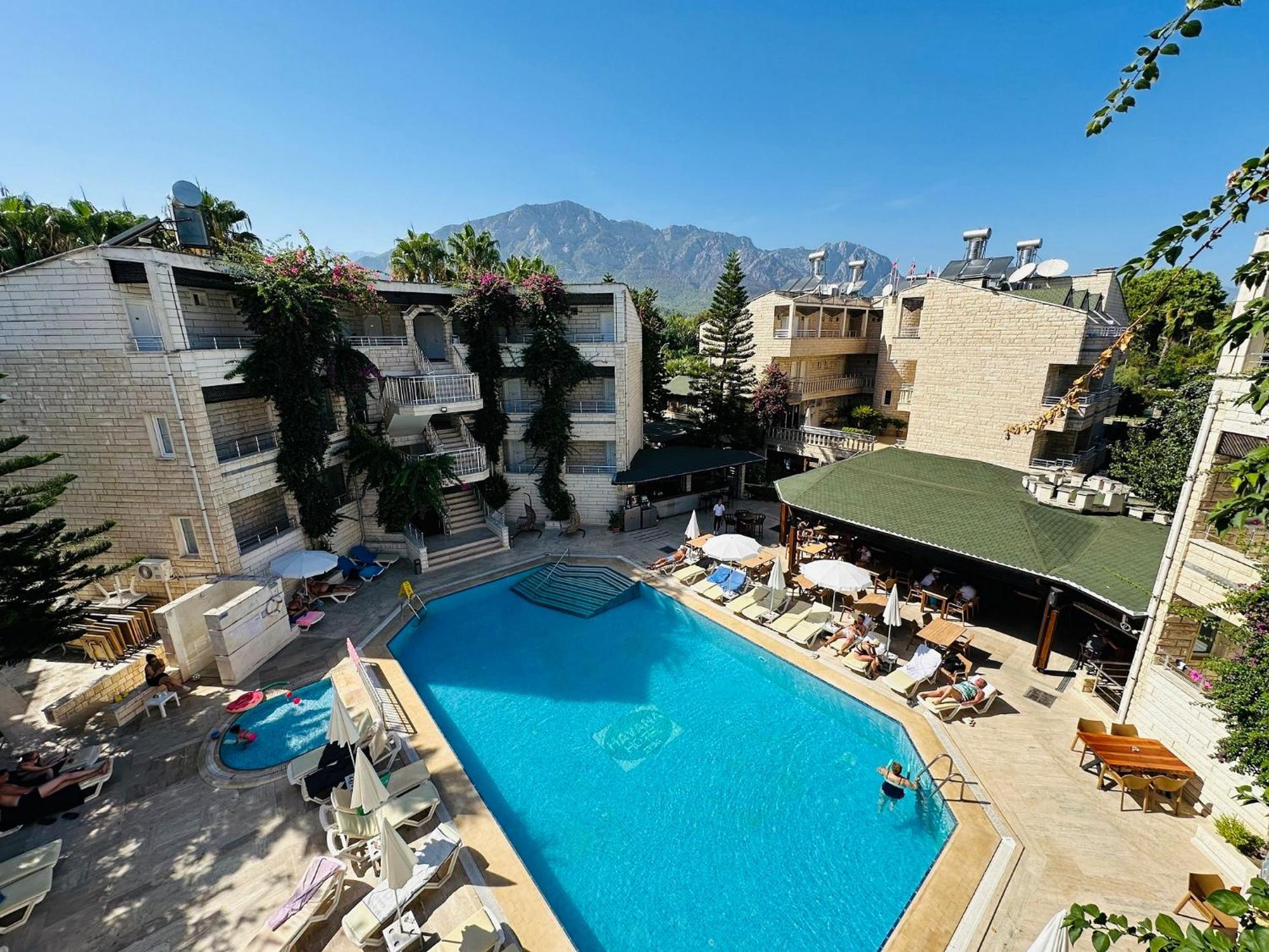 Havana Hotel Kemer Esterno foto