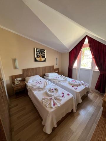 Havana Hotel Kemer Esterno foto